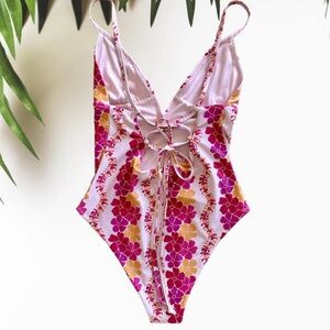 Sweet Honey Hawaii Puakenikeni Ava Bikini